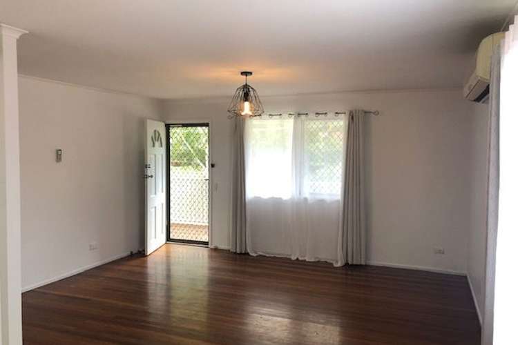 Fifth view of Homely house listing, 2 Warrimoo Drive, Petrie QLD 4502