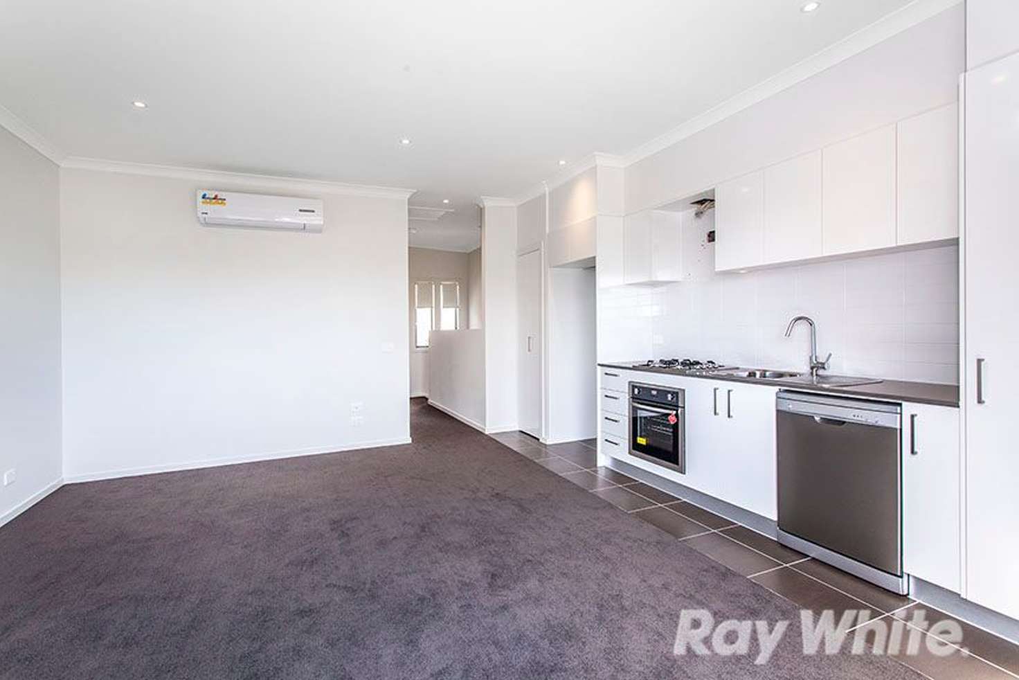 Main view of Homely townhouse listing, 5/29 Stamford Crescent, Rowville VIC 3178