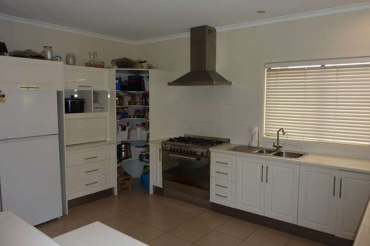 Sixth view of Homely house listing, 5 Osborne Court, Bordertown SA 5268
