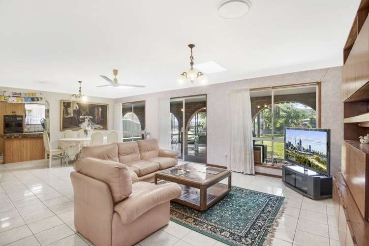 Fifth view of Homely house listing, 2 Prudhoe Place, Currumbin Waters QLD 4223