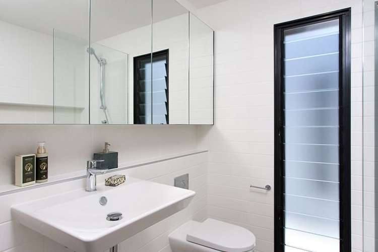 Seventh view of Homely townhouse listing, 8/37 Latimer Street, Holland Park QLD 4121
