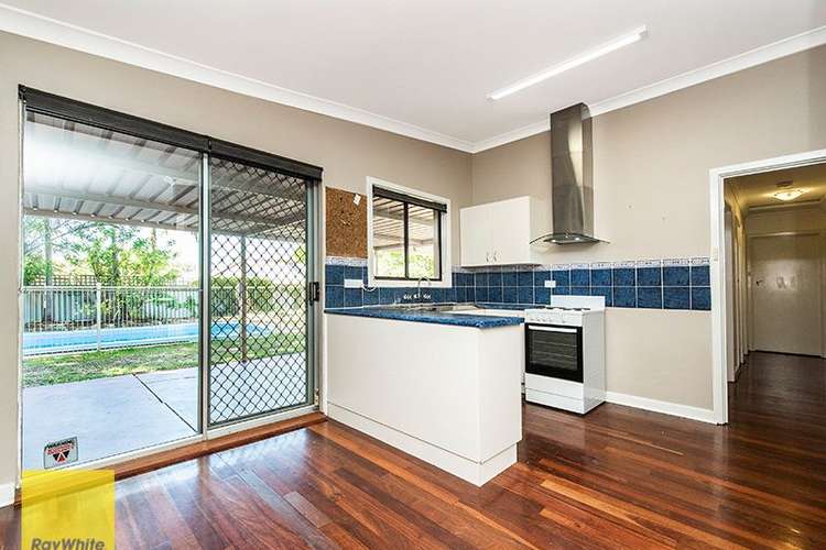 Fifth view of Homely house listing, 20 Kathleen Close, Maida Vale WA 6057