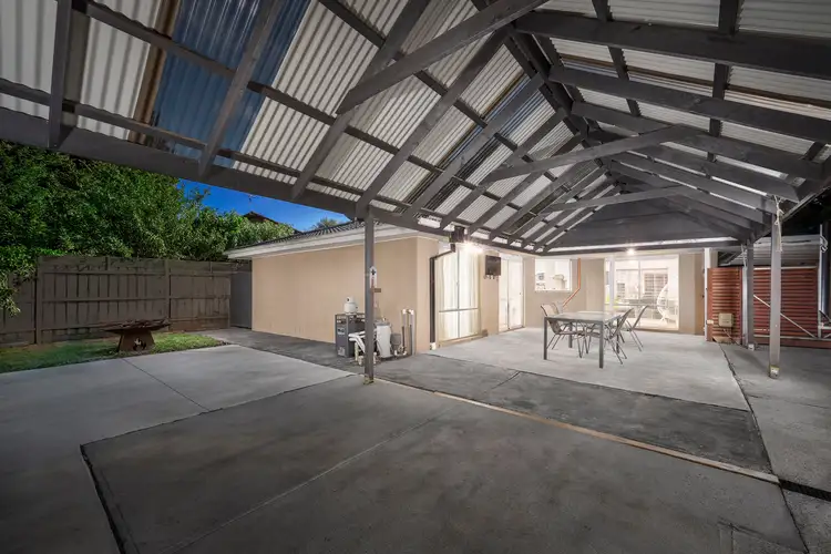 5 Rio Court, Ferntree Gully VIC 3156