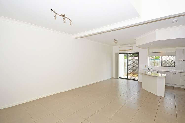 Third view of Homely unit listing, 1/115 Torquay Road, Scarness QLD 4655
