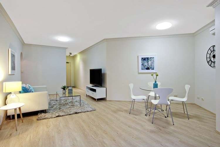 Main view of Homely unit listing, 4/9-11 Priddle Street, Westmead NSW 2145