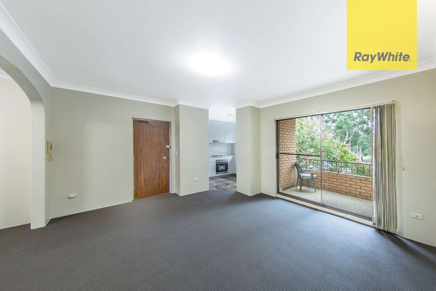 Main view of Homely unit listing, 2/2 Queens Road, Westmead NSW 2145