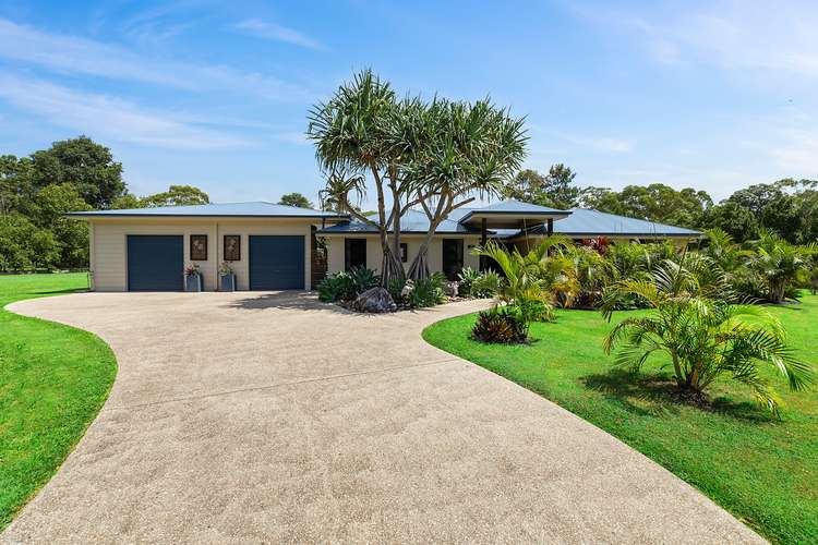 39 Edington Drive, Cooroibah QLD 4565