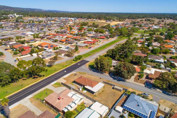 Fifth view of Homely house listing, 33 Harber Drive, Armadale WA 6112