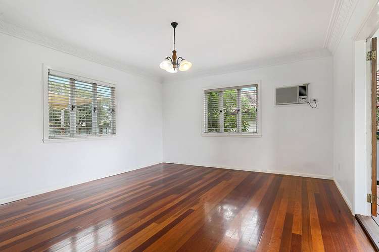 Third view of Homely house listing, 31 Wilclarke Street, Upper Mount Gravatt QLD 4122