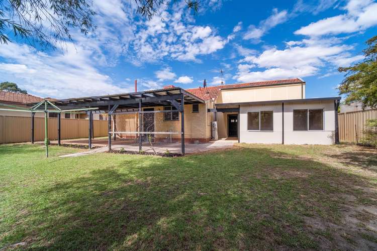 Second view of Homely house listing, 15 Caporn Street, Bullsbrook WA 6084