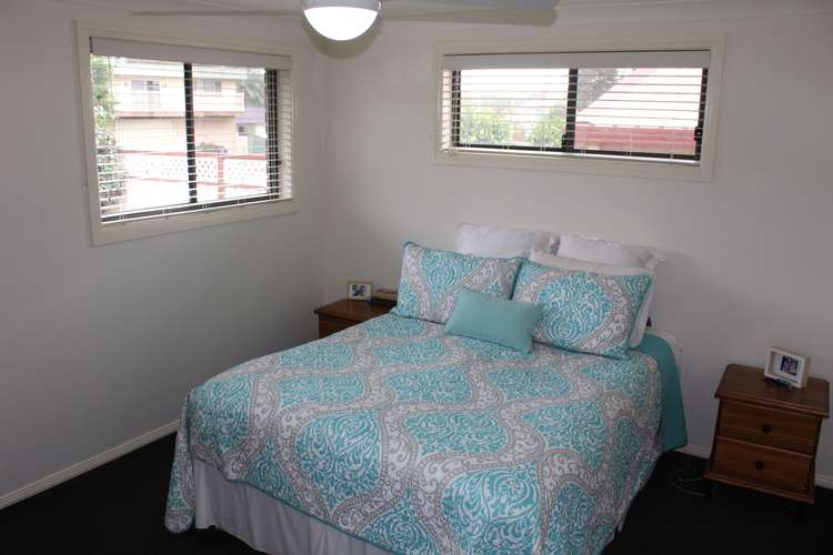 Second view of Homely house listing, 146 Lakedge Avenue, Berkeley Vale NSW 2261