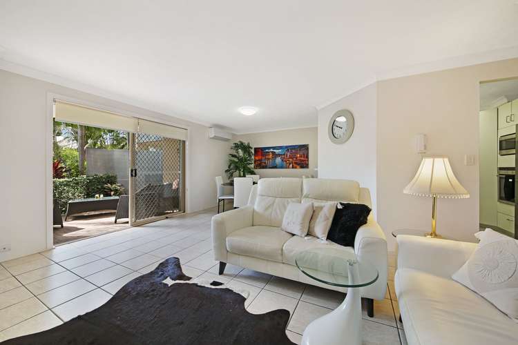 Fifth view of Homely apartment listing, 3/68 Stanhill Drive, Chevron Island QLD 4217