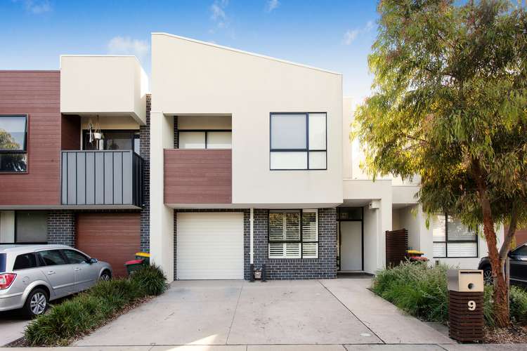 Second view of Homely townhouse listing, 9/27 Dromana Avenue, Bentleigh East VIC 3165