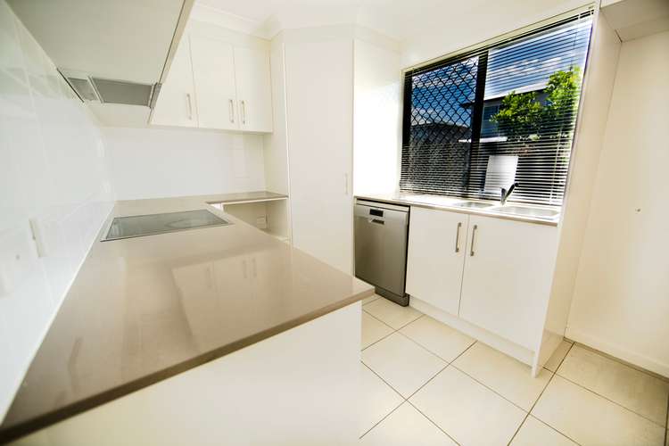 Fifth view of Homely townhouse listing, 19/1 Emerald Place, Bridgeman Downs QLD 4035