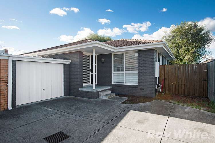 Main view of Homely unit listing, 2/20 Richard Street, Bentleigh East VIC 3165