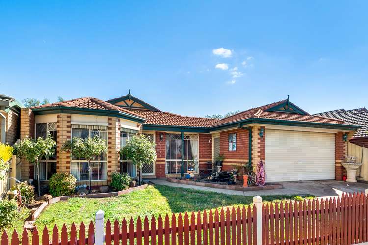 Main view of Homely house listing, 10 Penlow Court, Hillside VIC 3037