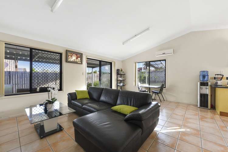 Fifth view of Homely house listing, 14 Green Place, Durack QLD 4077