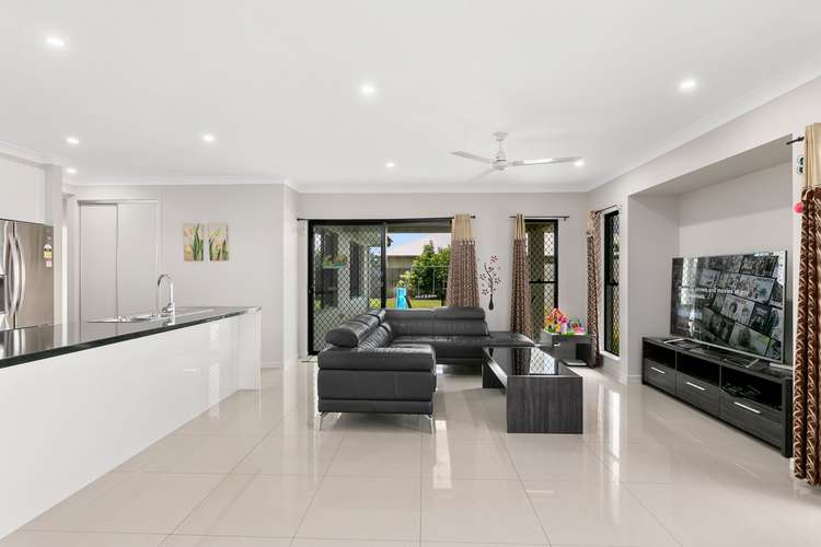 Third view of Homely house listing, 21 Singleton Close, Smithfield QLD 4878