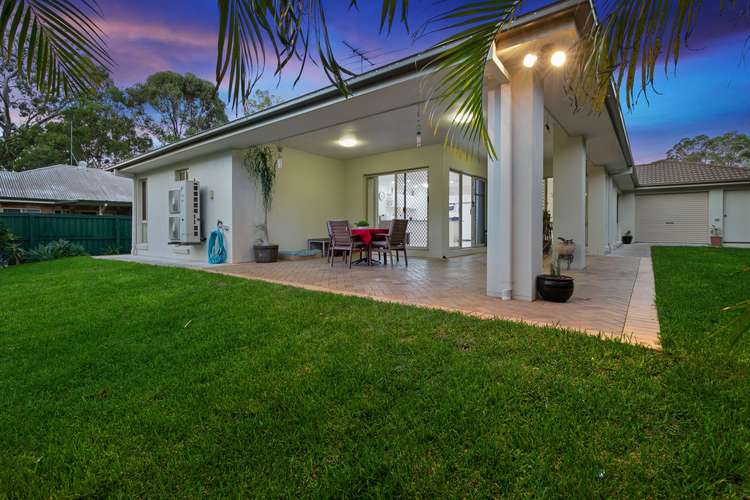 Second view of Homely house listing, 2 Casey Close, Ormiston QLD 4160