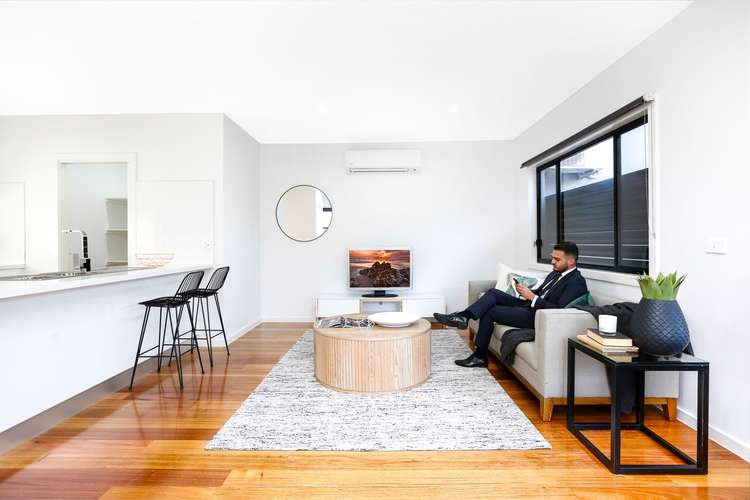 Main view of Homely townhouse listing, 2/1 Murphy Street, Oak Park VIC 3046