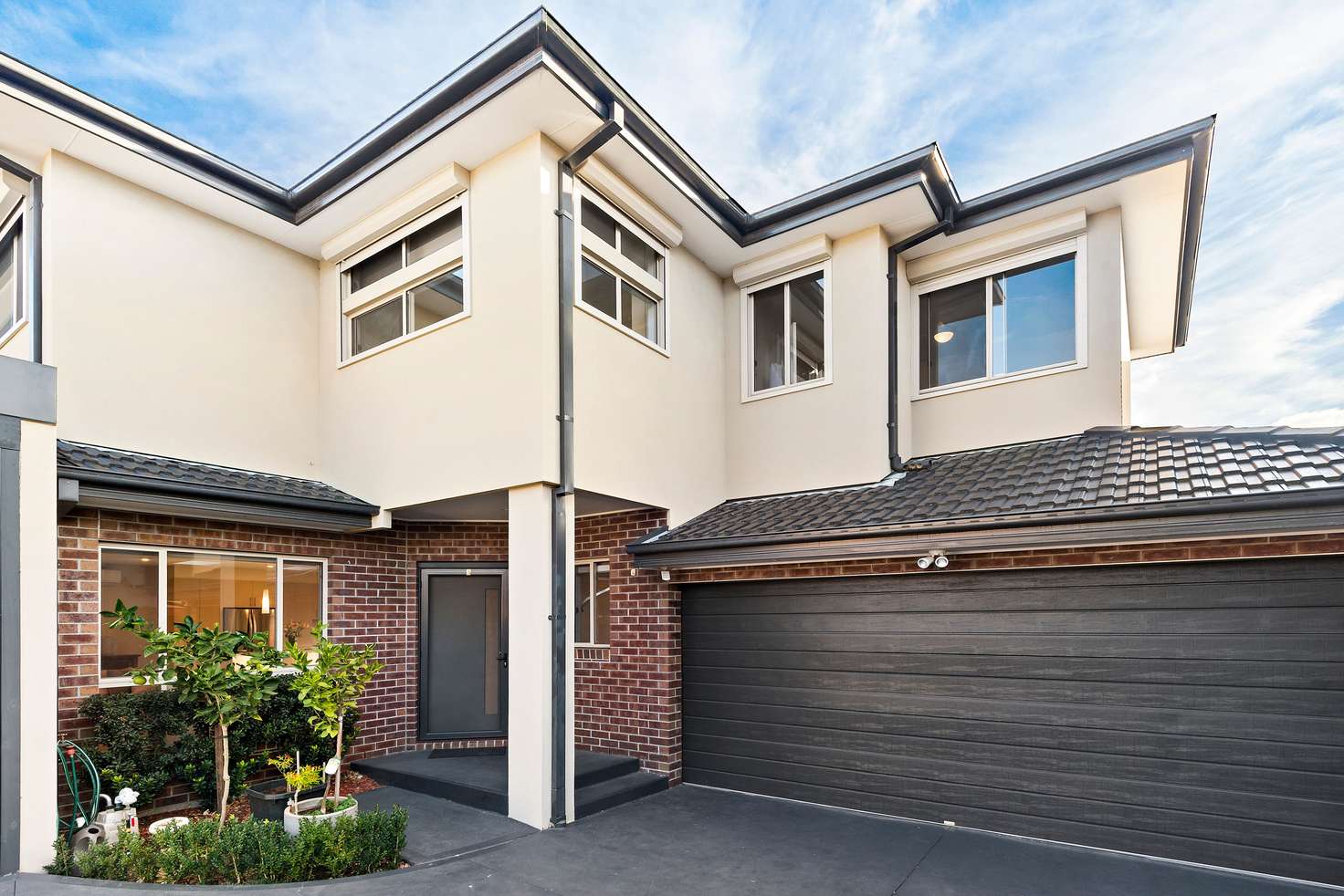 Main view of Homely townhouse listing, 2/11 Tullius Avenue, Oakleigh East VIC 3166
