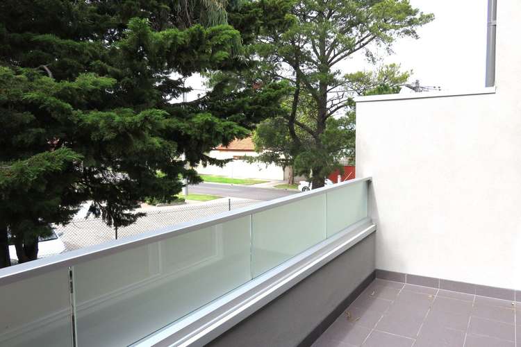 Fifth view of Homely townhouse listing, 2/2 Grandview Street, Glenroy VIC 3046