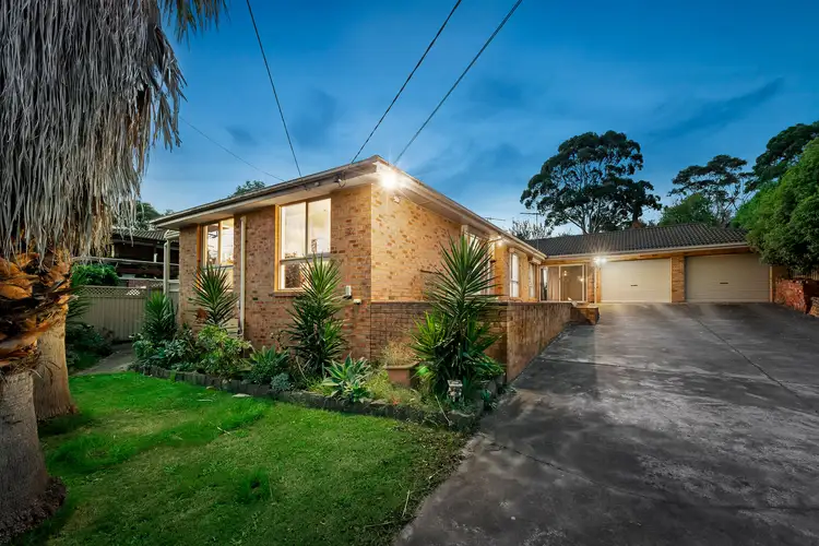 28 Napoleon Road, Ferntree Gully VIC 3156