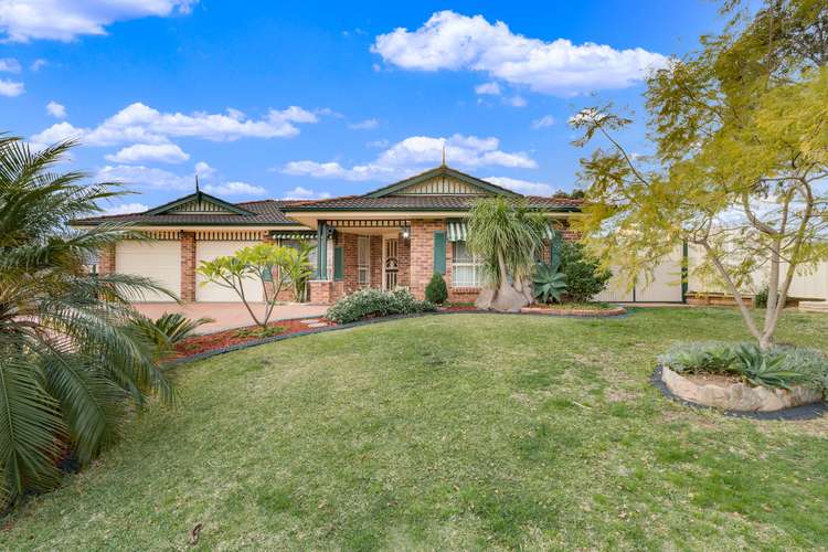 13 Alligator Place, Kearns NSW 2558