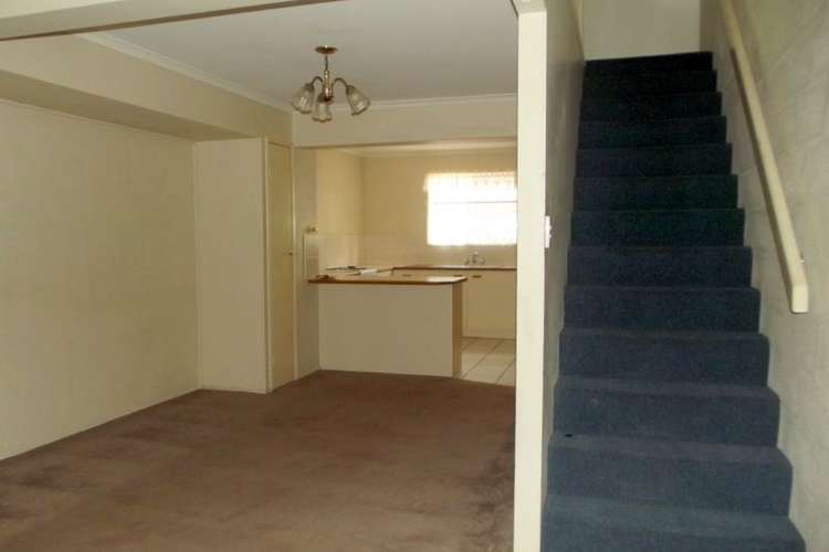 Fifth view of Homely townhouse listing, 8/32 Lindsay Street, Bundamba QLD 4304