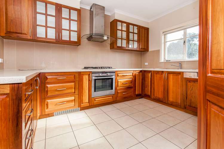 Second view of Homely unit listing, 1/9 Therese Avenue, Mount Waverley VIC 3149