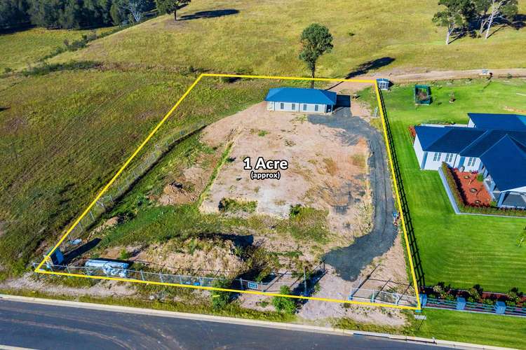 17 Farmingdale Court, Luddenham NSW 2745