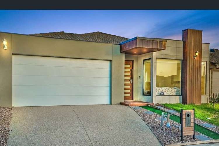 Second view of Homely house listing, 72 Bandicoot Loop, Tarneit VIC 3029
