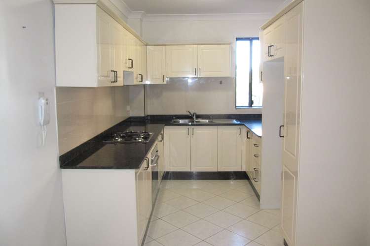 Main view of Homely unit listing, 3/26-28 Melvin Street, Beverly Hills NSW 2209