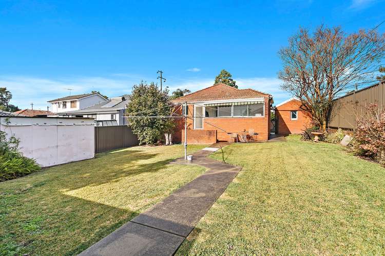 Sixth view of Homely house listing, 8 Stoney Creek Road, Beverly Hills NSW 2209