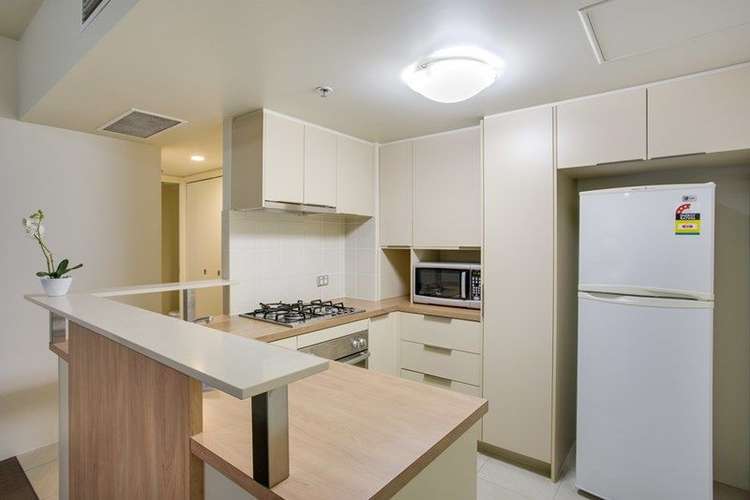 Third view of Homely apartment listing, 170 LEICHHARDT Street, Spring Hill QLD 4000