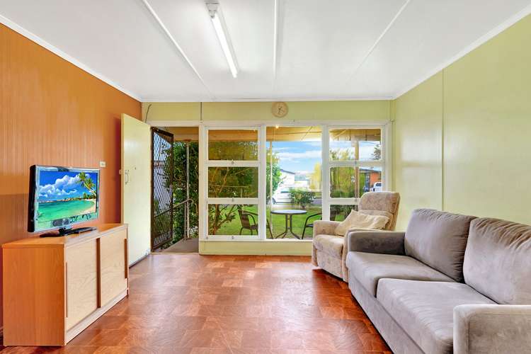 Fourth view of Homely house listing, 305 Adina Avenue, Bilinga QLD 4225
