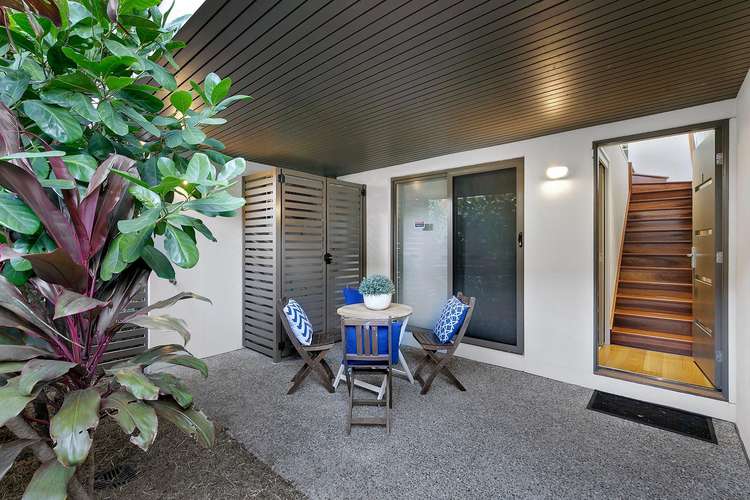 Main view of Homely townhouse listing, 1/11 Norman Street, Annerley QLD 4103