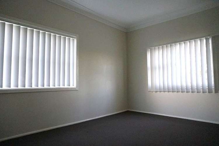 Fifth view of Homely house listing, 313 Bensley Road, Ingleburn NSW 2565