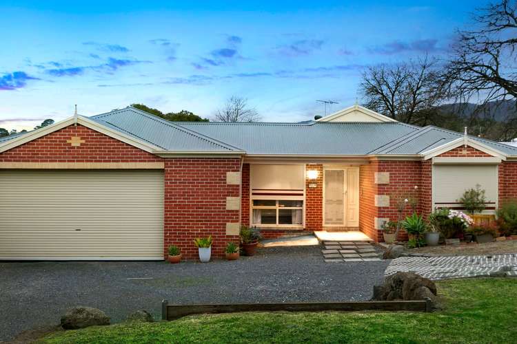 8 Hansen Road, Kilsyth VIC 3137