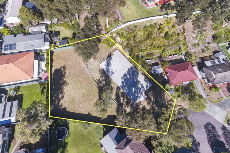 Third view of Homely residentialLand listing, 10 Scullin Place, Berkeley Vale NSW 2261