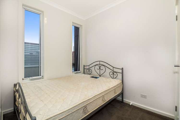 Fifth view of Homely unit listing, 4/87 Middleborough Road, Burwood VIC 3125