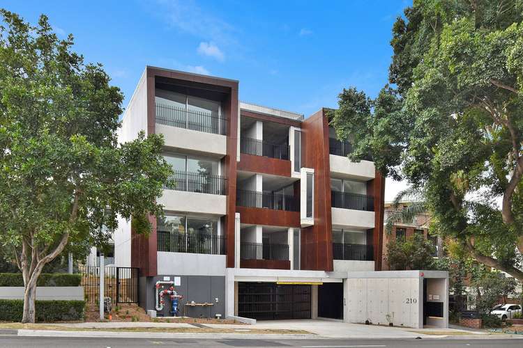 Main view of Homely apartment listing, 104/210 Old South Head Road, Bellevue Hill NSW 2023