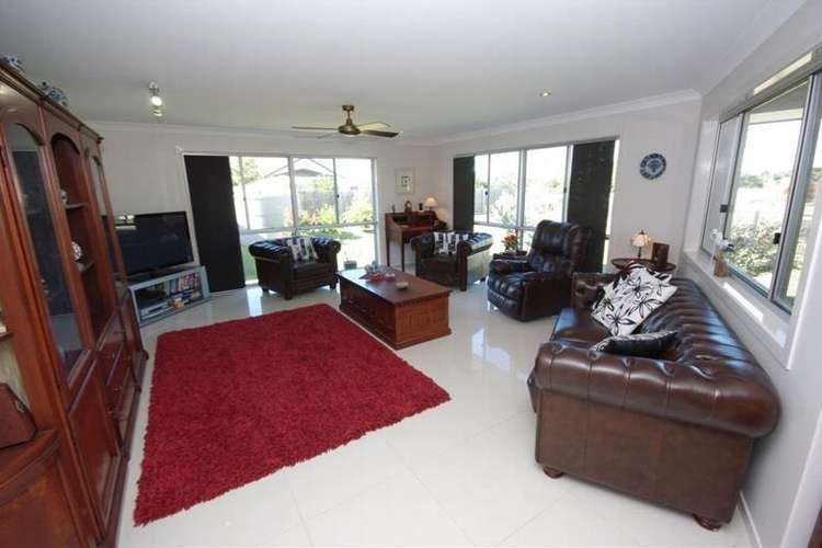 Fifth view of Homely house listing, 2 Castaway Close, Bargara QLD 4670