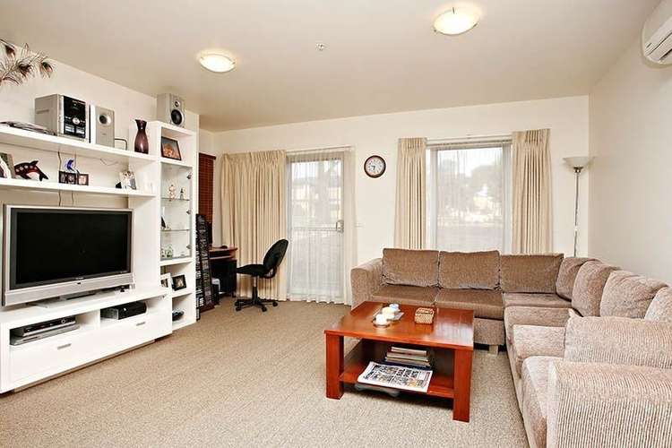 Third view of Homely apartment listing, A3/48 Boadle Road, Bundoora VIC 3083