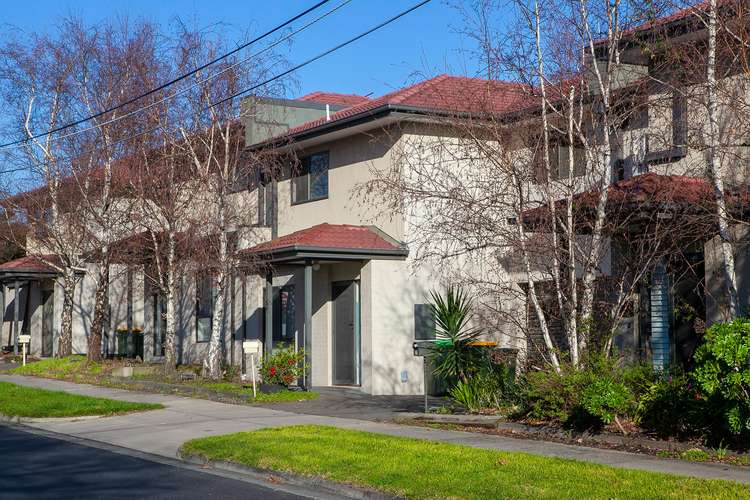 Second view of Homely house listing, 5 Kelman Street, Frankston VIC 3199