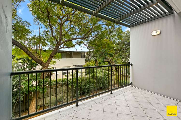 Main view of Homely unit listing, 2/454 Hawthorne Road, Bulimba QLD 4171