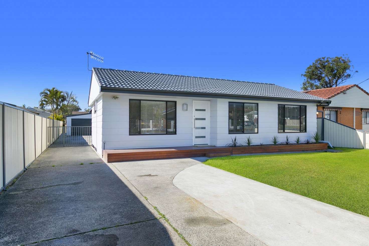 Main view of Homely house listing, 3 Clare Crescent, Berkeley Vale NSW 2261