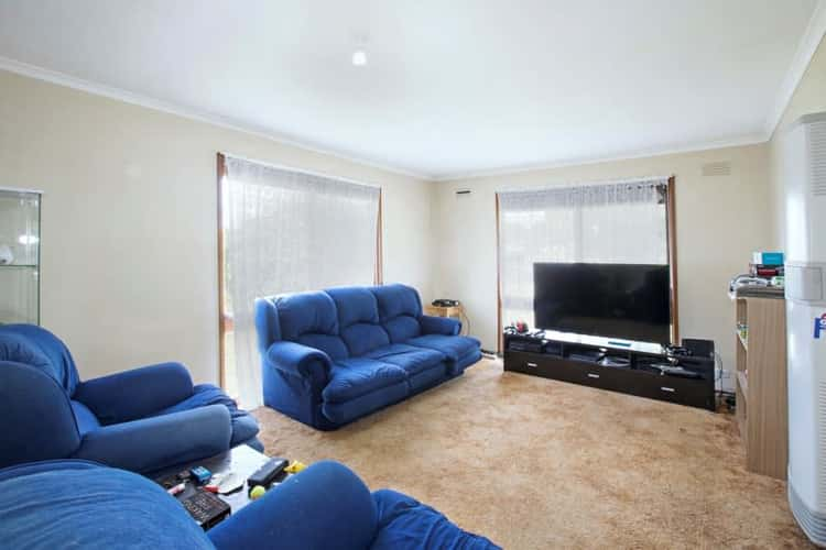 Second view of Homely house listing, 6 Pilbara Court, Belmont VIC 3216