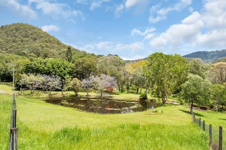 Main view of Homely acreageSemiRural listing, 28 Glen Circuit, Clagiraba QLD 4211