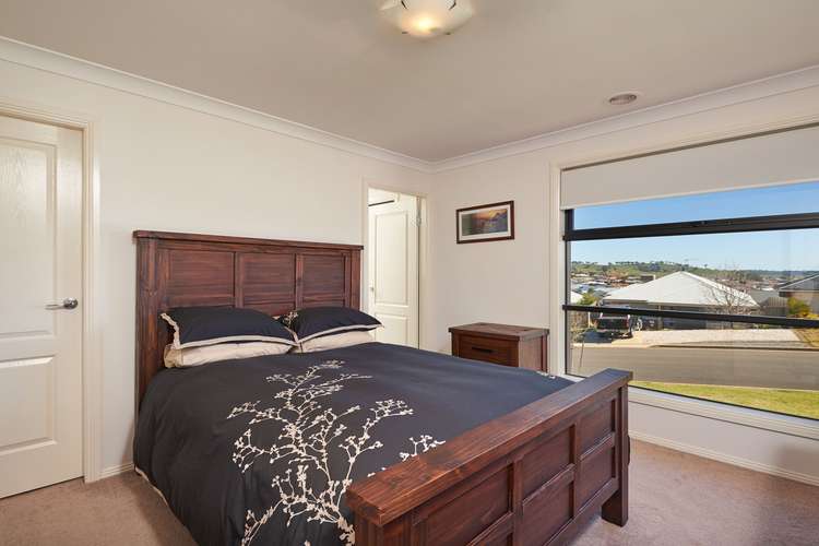 Third view of Homely villa listing, 2/27 Osterley Street, Bourkelands NSW 2650